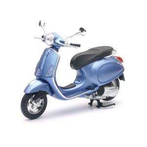 Moto Piaggio Vespa Primavera Azul Escala 1:12 New Ray Colección 