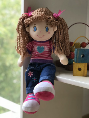 MUÑECA SILVINA 35cm. 2 MOD. EN ESTUCHE (CM716024)*36