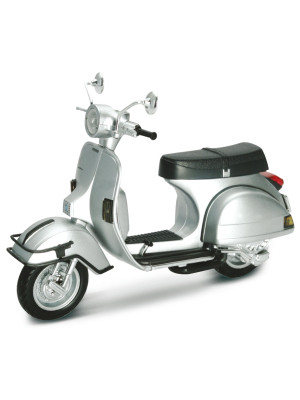 VESPA P200 COLOR PLATA 1:12 (MET079)*12